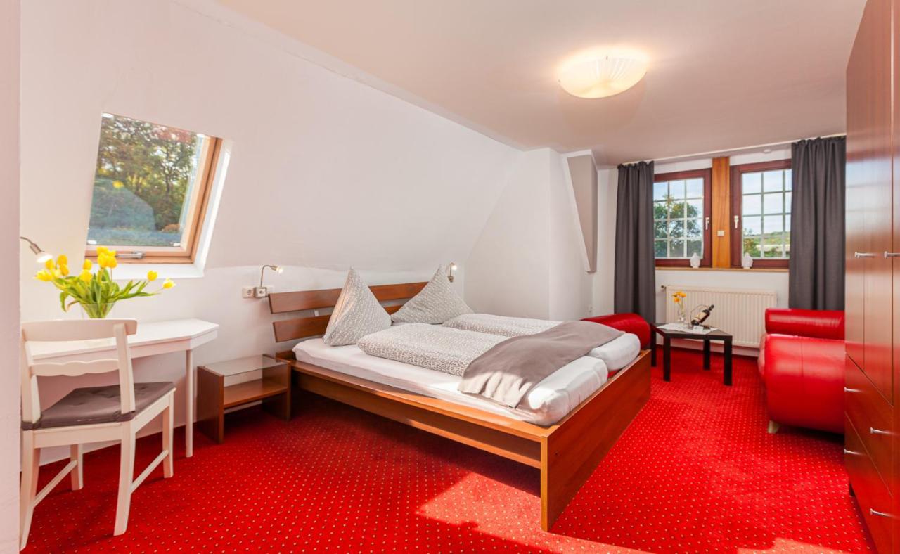 Gasthaus Und Hotel An Der Kost Hattingen Eksteriør billede